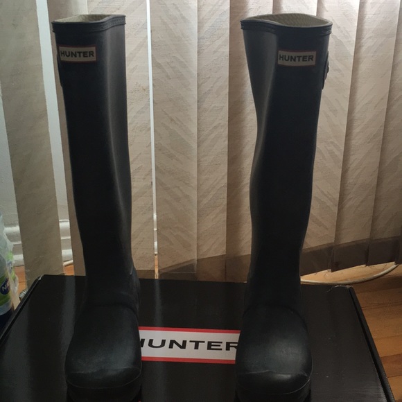 Hunter Boots - Picture 1 of 16